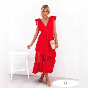 VICI COLLECTION: CARRIE IN PARIS TIERED TULLE MIDI DRESS